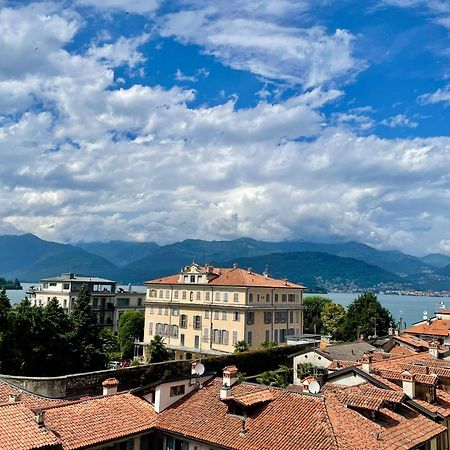 Suite Romantic vista Lago Stresa Esterno foto